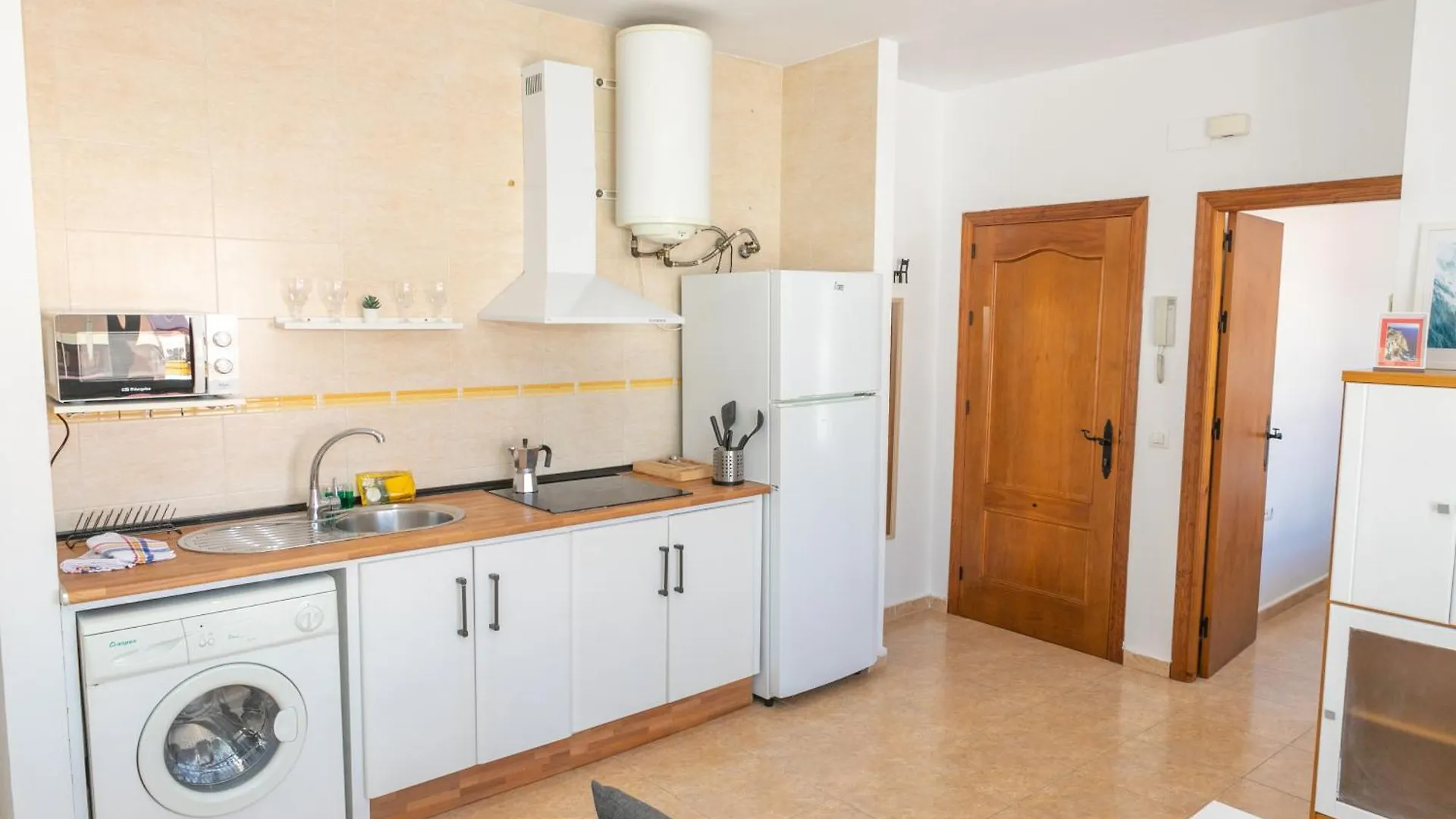 Casa Poniente | Acogedora Casa En Casco Historico Apartment Barbate